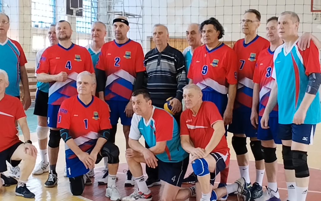 Золотая эра спорта: 23 Спартакиада ветеранов Челябинска в объятиях волейбольной страсти